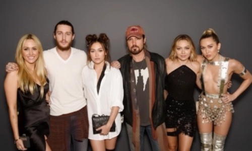 Miley Cyrus family