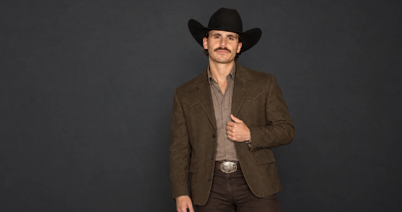 Who Is Tucker Wetmore? Age, Career, Music & Life Story